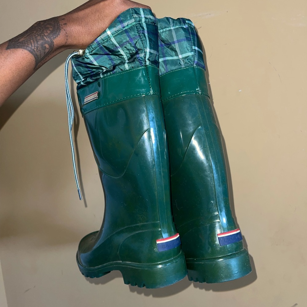 Tommy Hilfiger RainBoots | Size 8